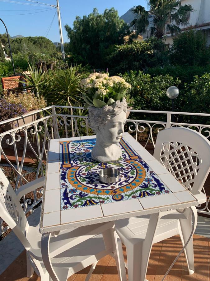 Villa Petronilla Villagrazia Di Carini Екстериор снимка